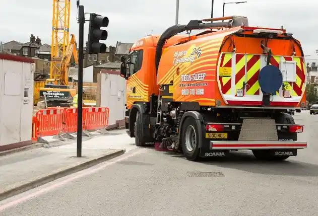 Road sweeping service 7