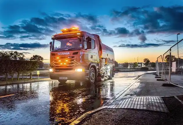 Road sweeping service 8